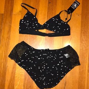 WILDFOX lingerie top and bottom